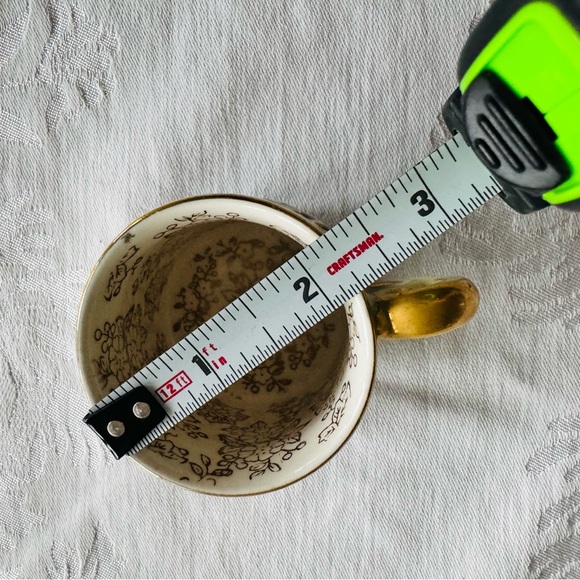 Vintage Majolica Demi tasse mug with mermaid designs - Picture 5 of 6